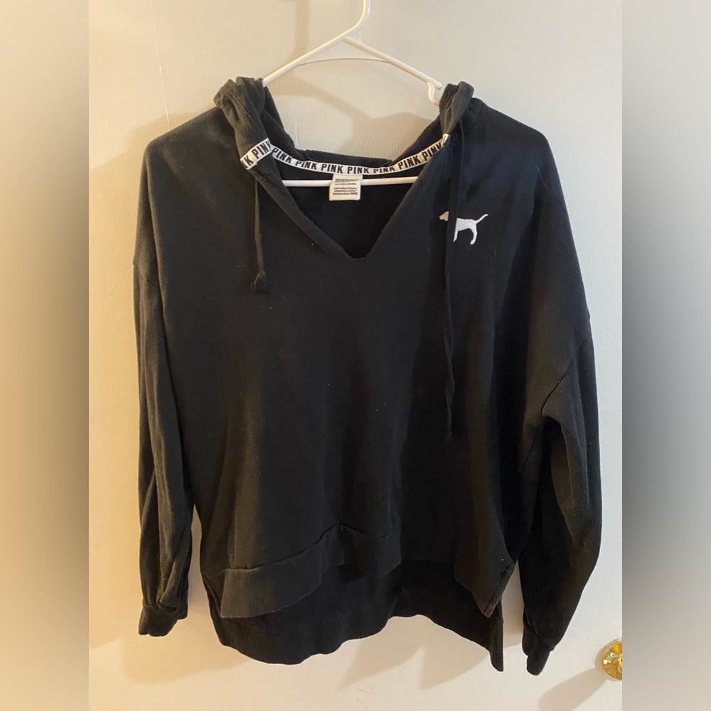 Black small “Pink” sweatshirt
